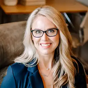 Amanda Davis Licensed Clinical Social Worker in South Dakota