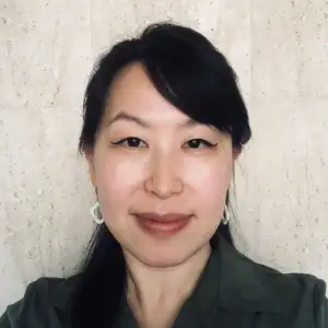 Lucia Hu Licensed Marriage and Family Therapist in California